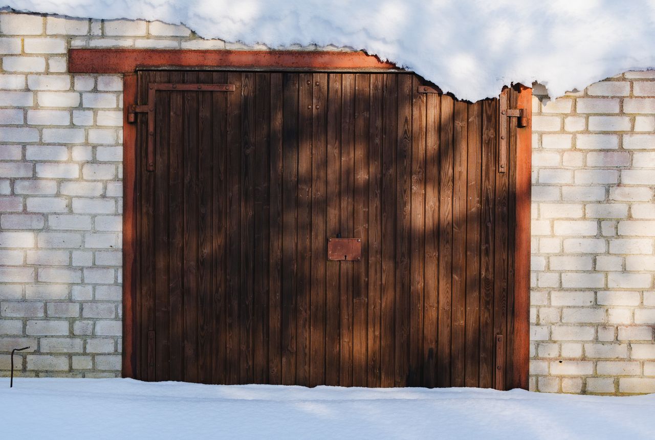 Garage door service in Stillwater, MN